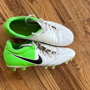 NIKE T90 Exacto IV soccer cleats sneakers White Neon Green US men's size 11